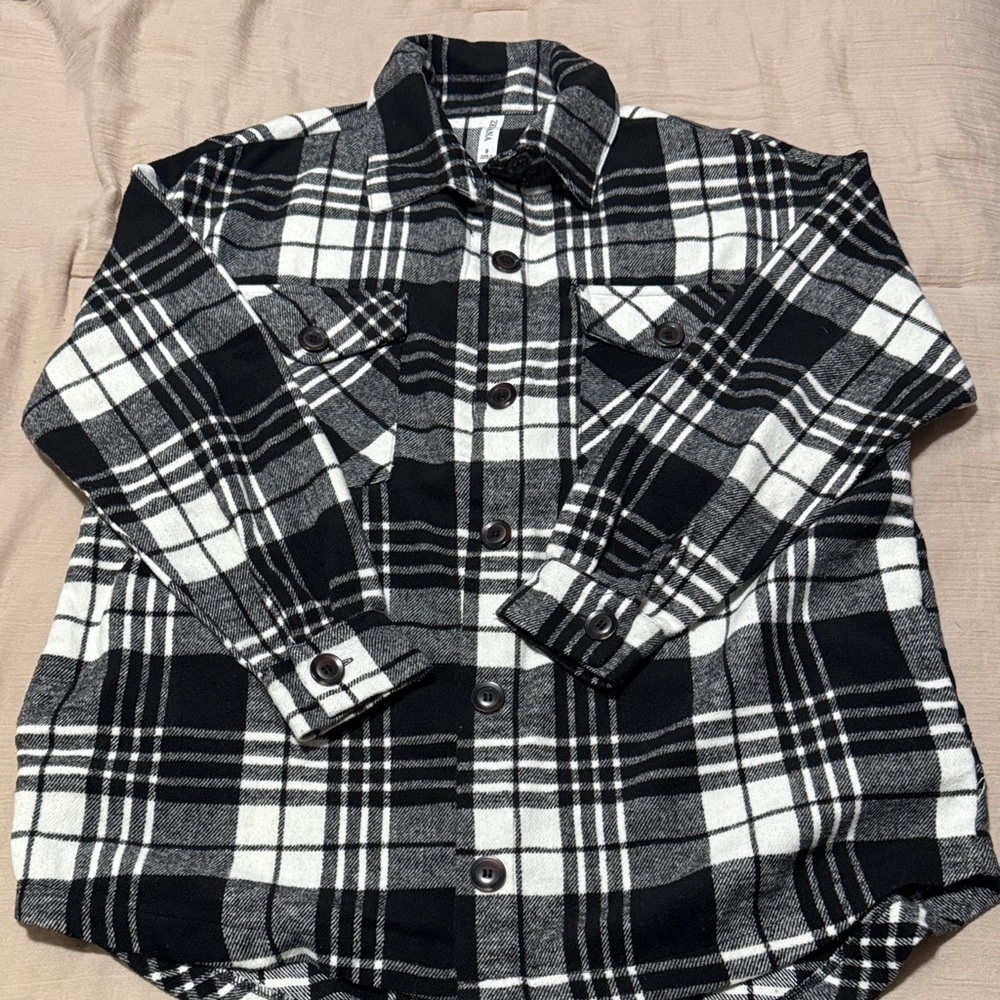 Zenana Outfitters Monochrome Plaid Shirt